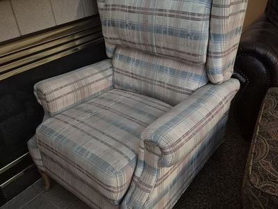 Old fashioned recliner
