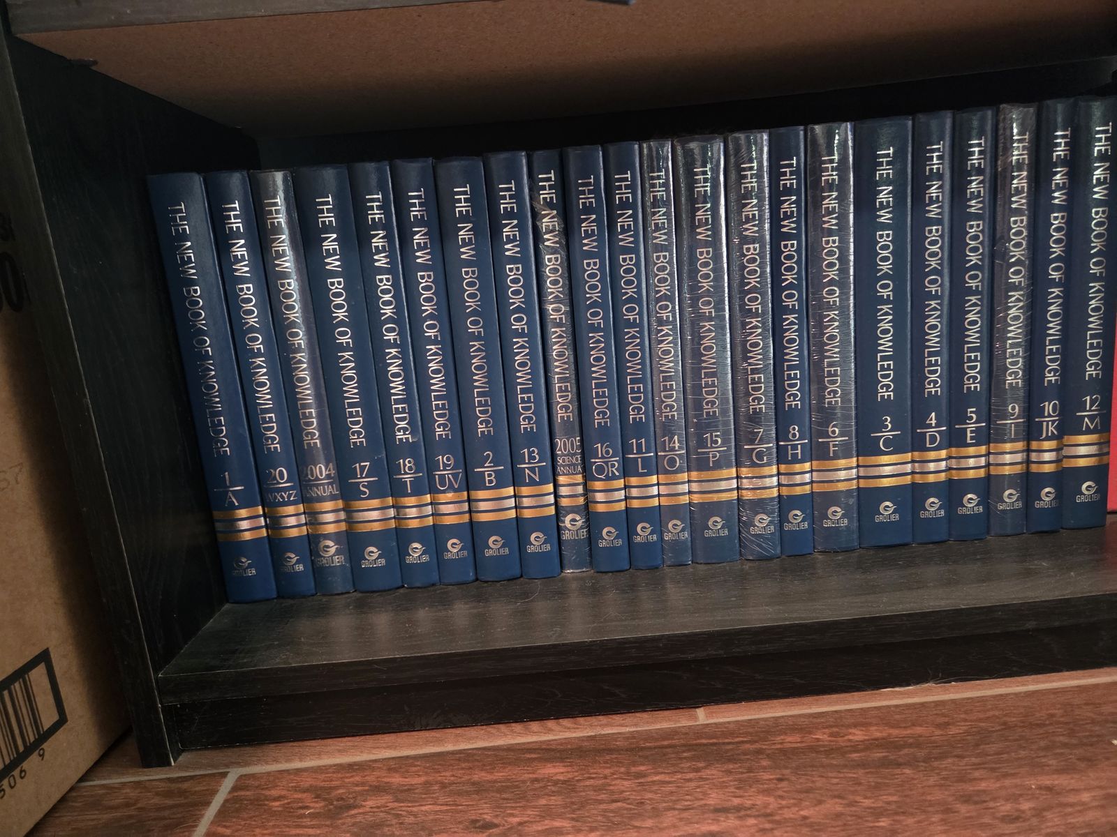 20 Volume Book of Knowledge