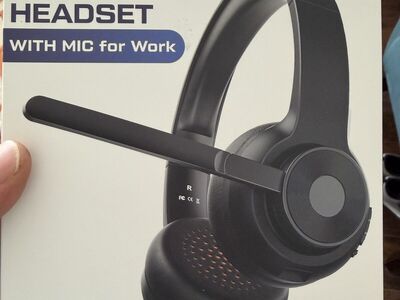 Wireless Head Set New In Box