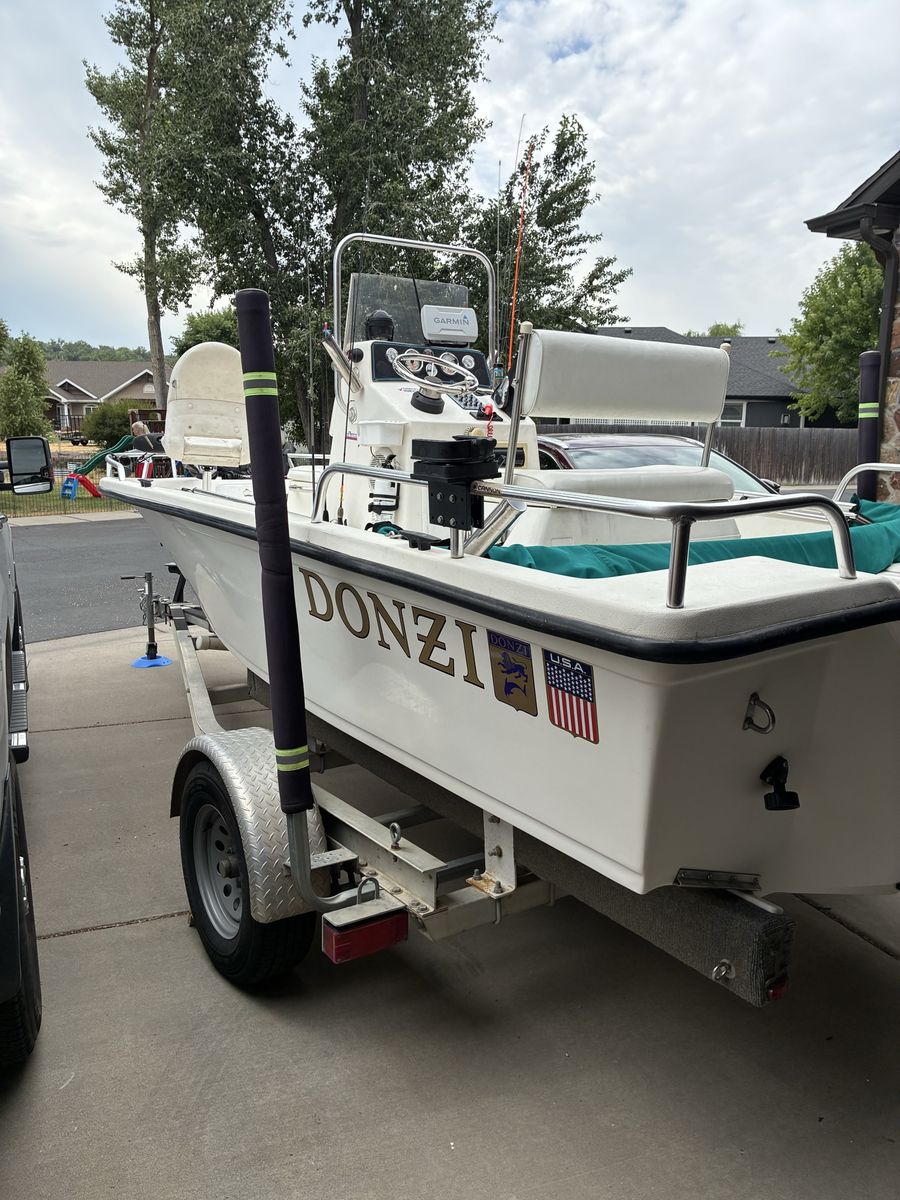 Center Console Fishing and Play Boat
