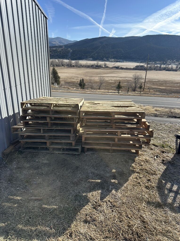 Free Pallets