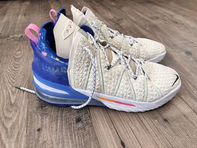Nike LeBron 18 ‘Los Angeles By Day’ size 13