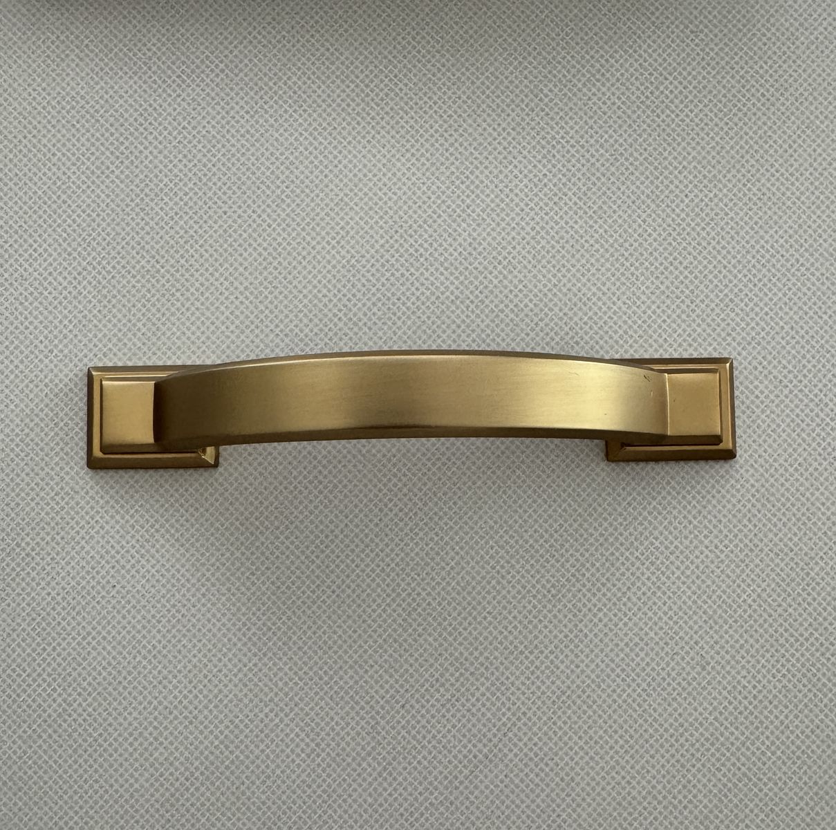 NEW Champagne Bronze Cabinet Handles or Drawer Pulls Kitchen Hardware 3 Inch Hole Center