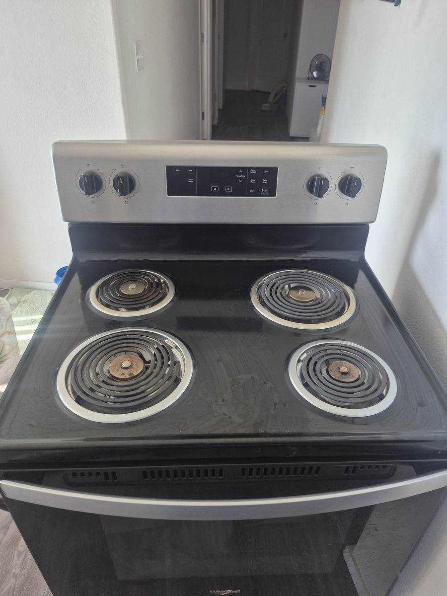 Whirlpool electric range 
