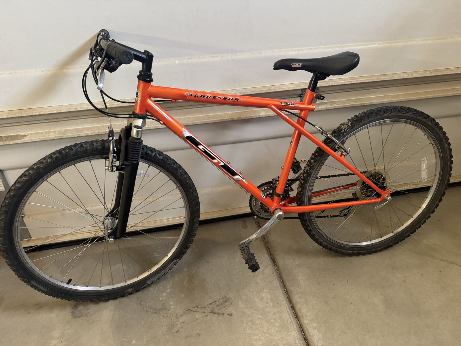 GT Aggressor Mountain Bike - Orange, Used, All-Terrain, Front Suspension