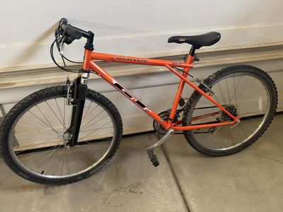 GT Aggressor Mountain Bike - Orange, Used, All-Terrain, Front Suspension