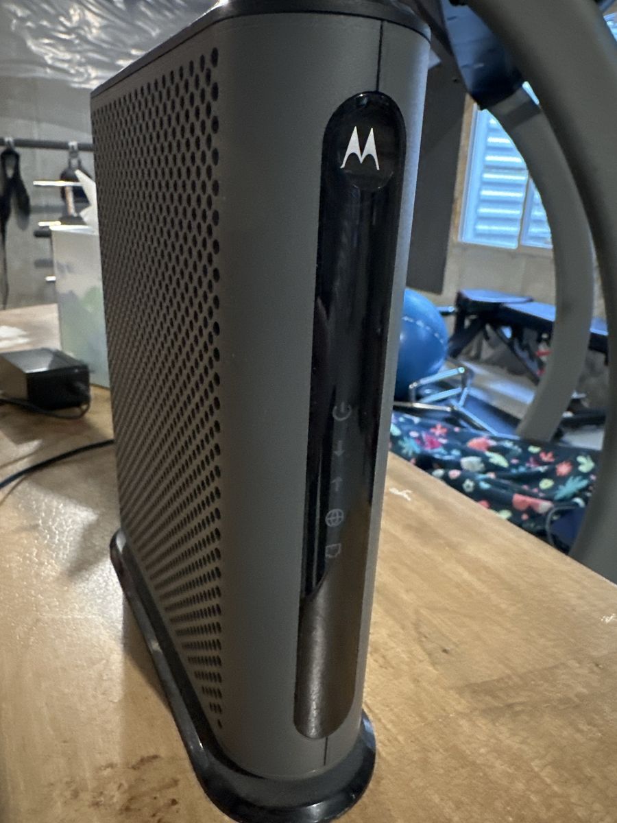 Motorola MB8600 DOCSIS 3.1 Cable Modem