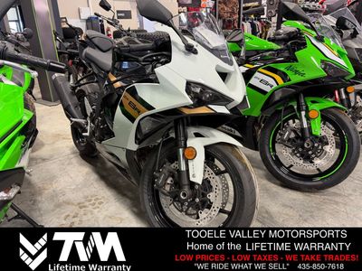 2026 KAWASAKI NINJA ZX-6R ABS