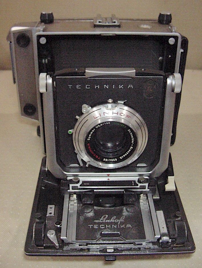 Linhof Super Technika "V" 4x5" film camera with lens and case