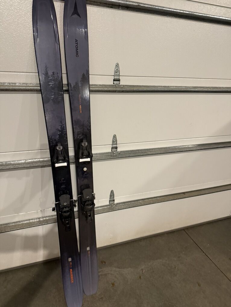 Atomic Maverick 105 CTI, 185cm w/ Strive 16