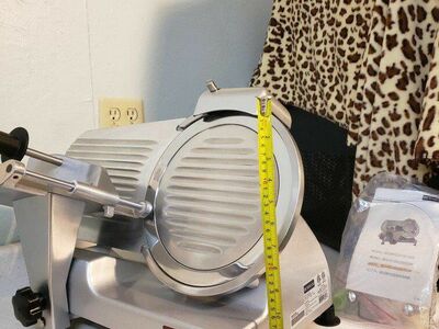 Beswood 25 meat slicer. pro quality. Great.