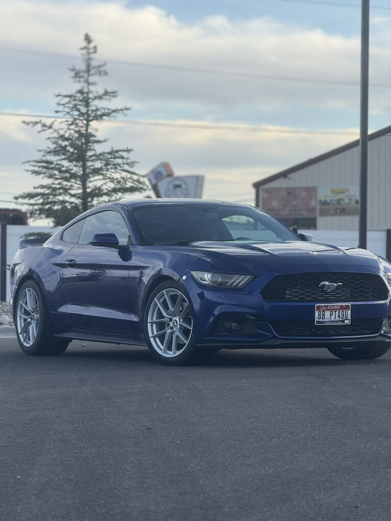 2016 FORD MUSTANG Base