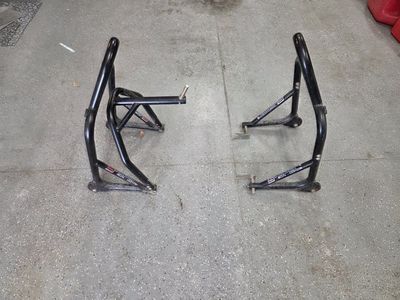 S-spec sport bike lift