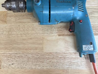 Makita Drill DP4700