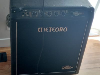 Meteoro Nitrous Drive G100 Guitar Amp Combo Amplifier with Overdrive