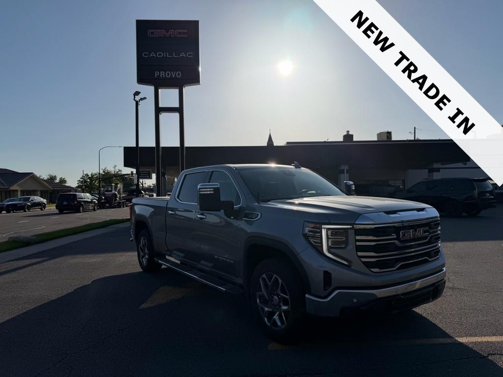2025 GMC 1500 SLT