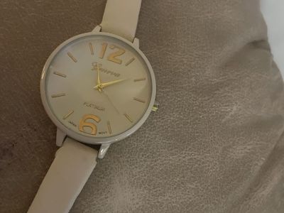 Womens Geneva platinum Wristwatch.