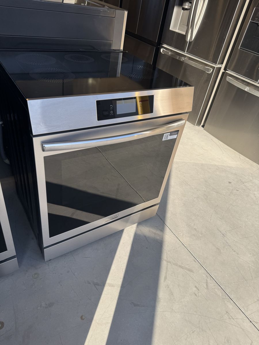Fridgidaire Gallery Induction Range