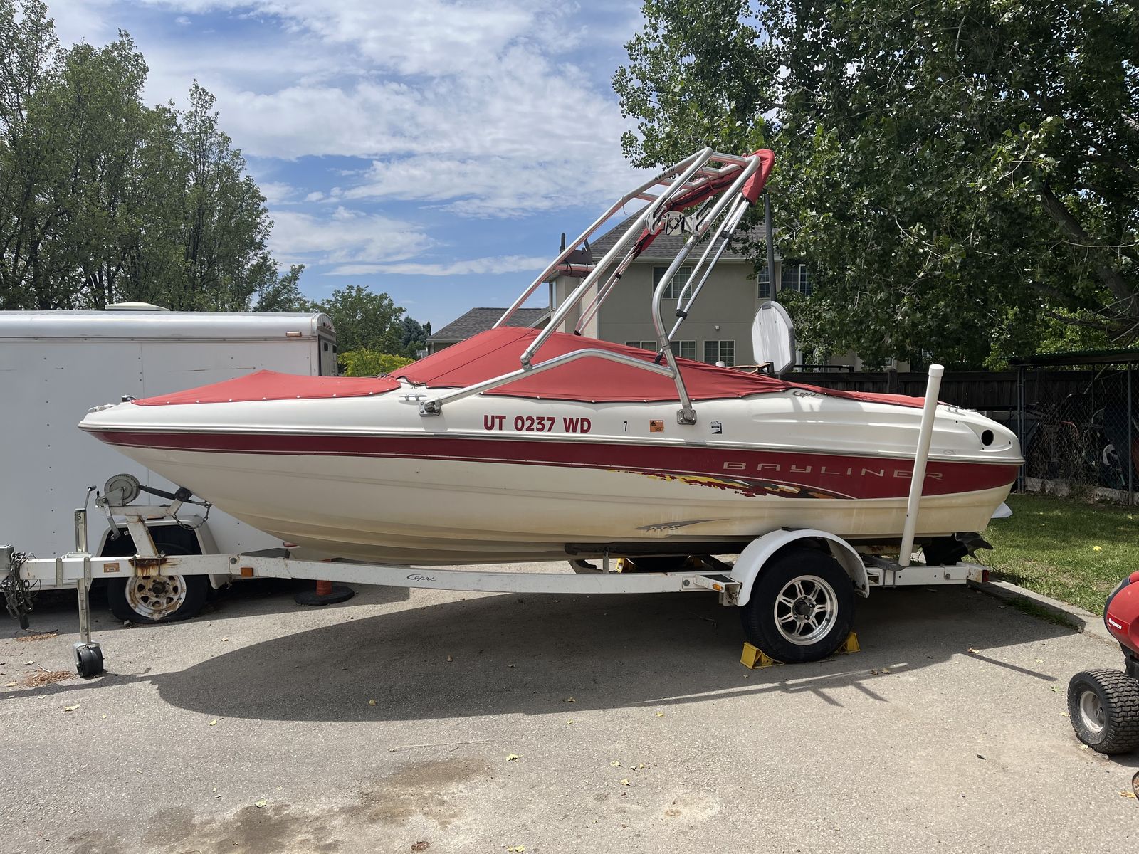 1998 Bayliner Capri Open bow 1850BB (18.5 feet)