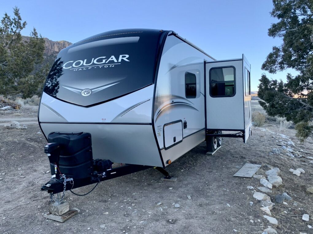 2021 Keystone Cougar 25' Bunkhouse W/slide Out