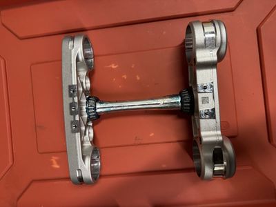 Gasgas 350 clamps