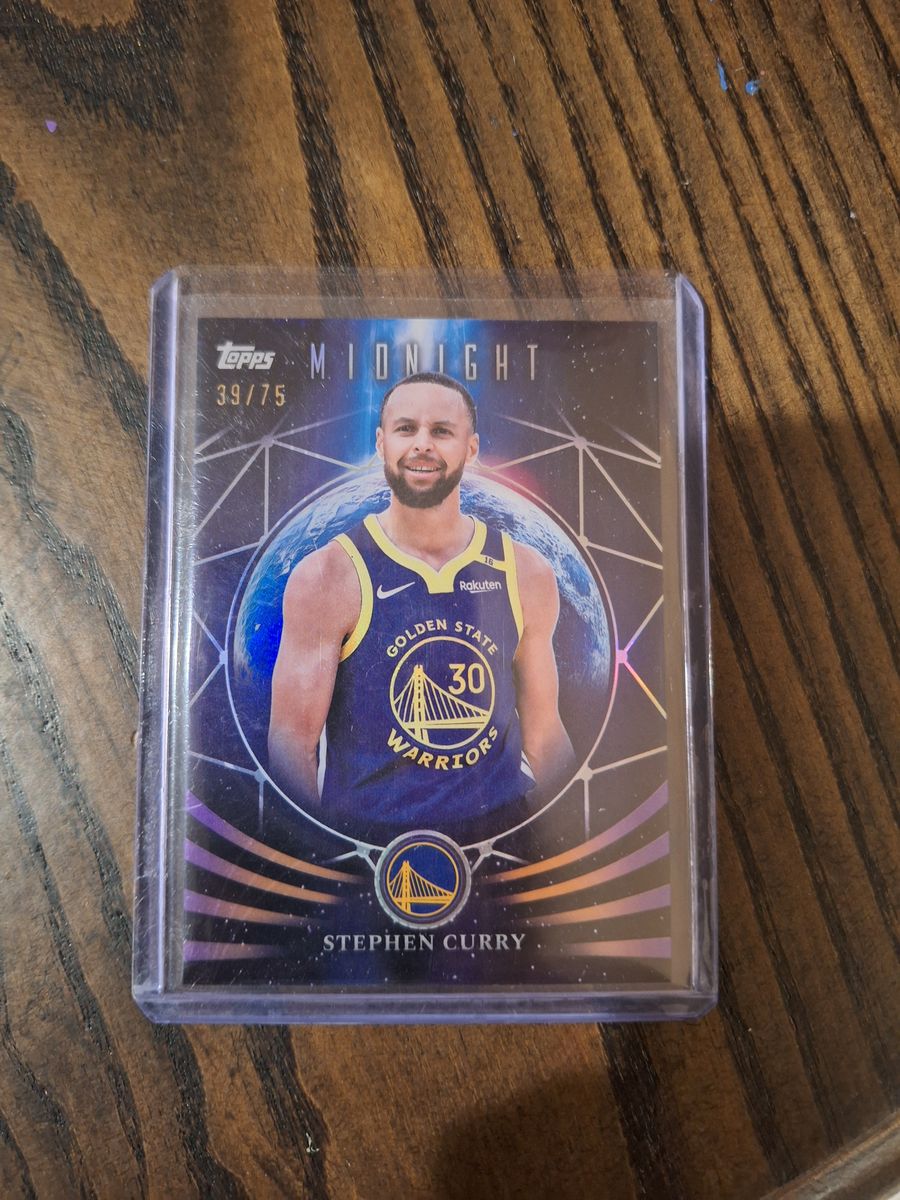 Topps Midnight Stephen Curry Golden State Warriors #39/75 Moonfall Basketball Card