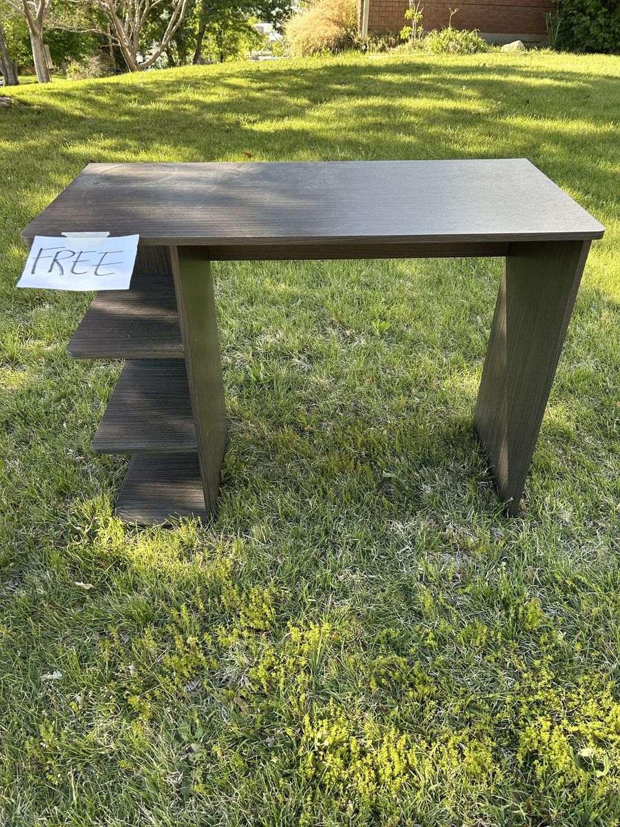 Free 3-shelf dark brown desk