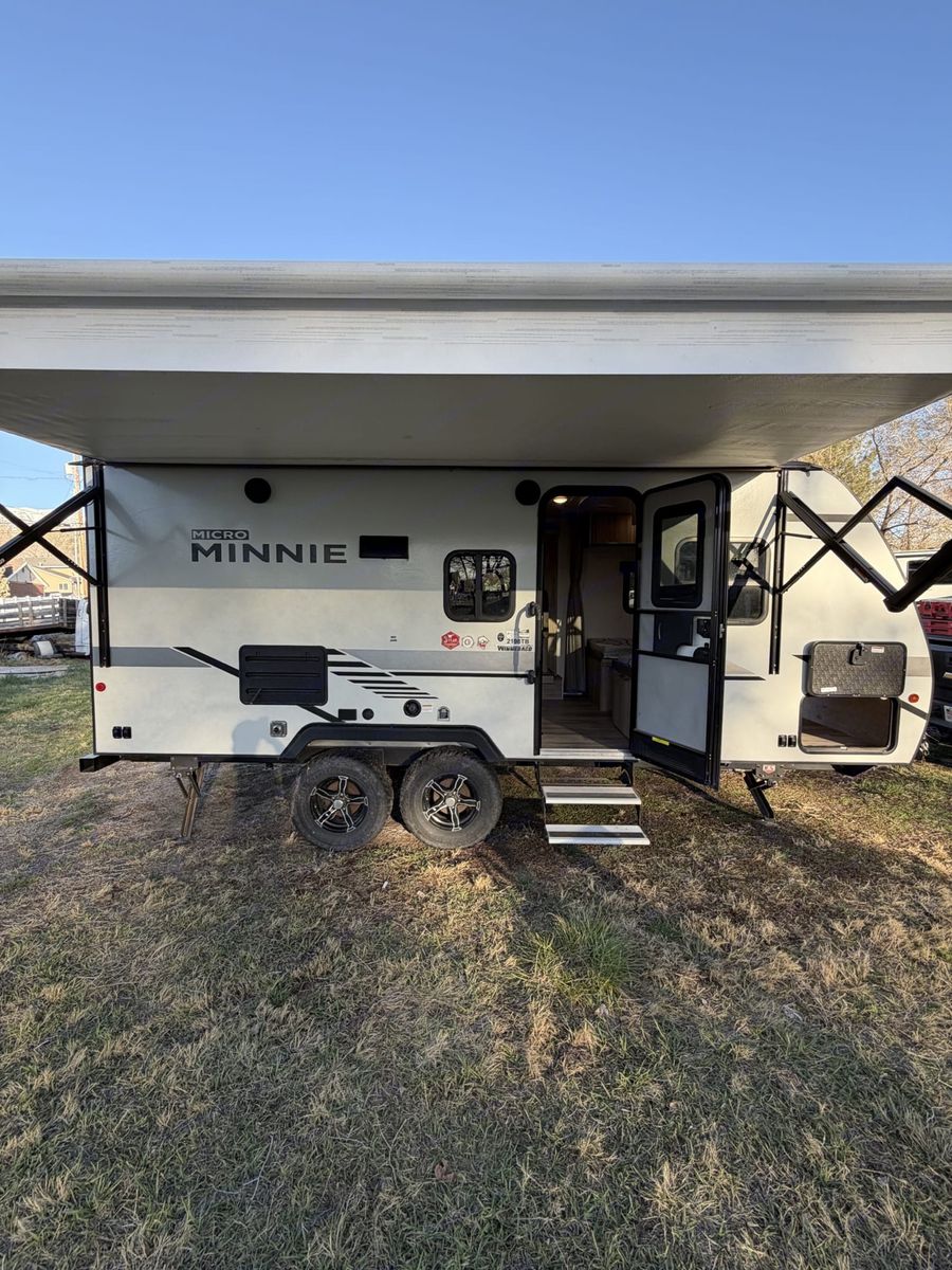 Micro Minnie camper 