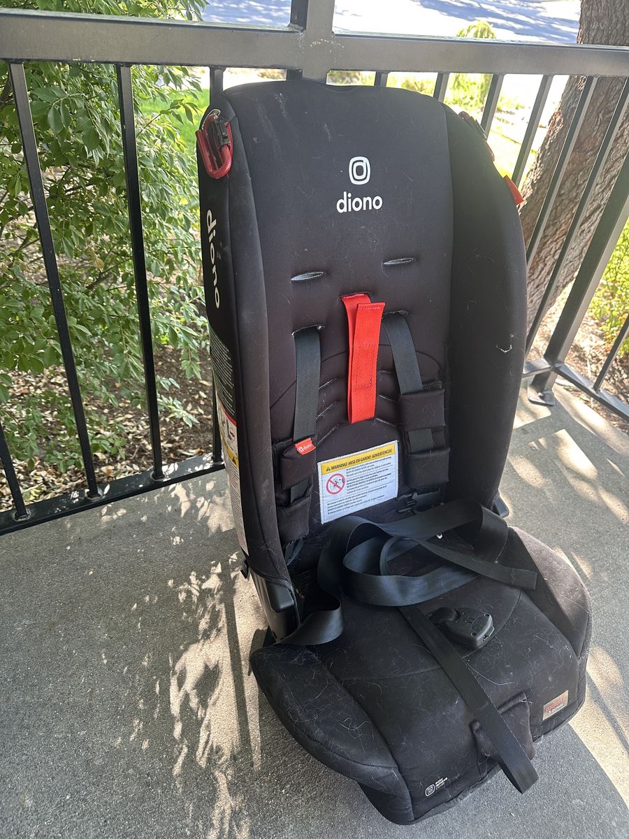 Diono Radian R Convertible Car Seat – Black (Slim 3-Across Design)