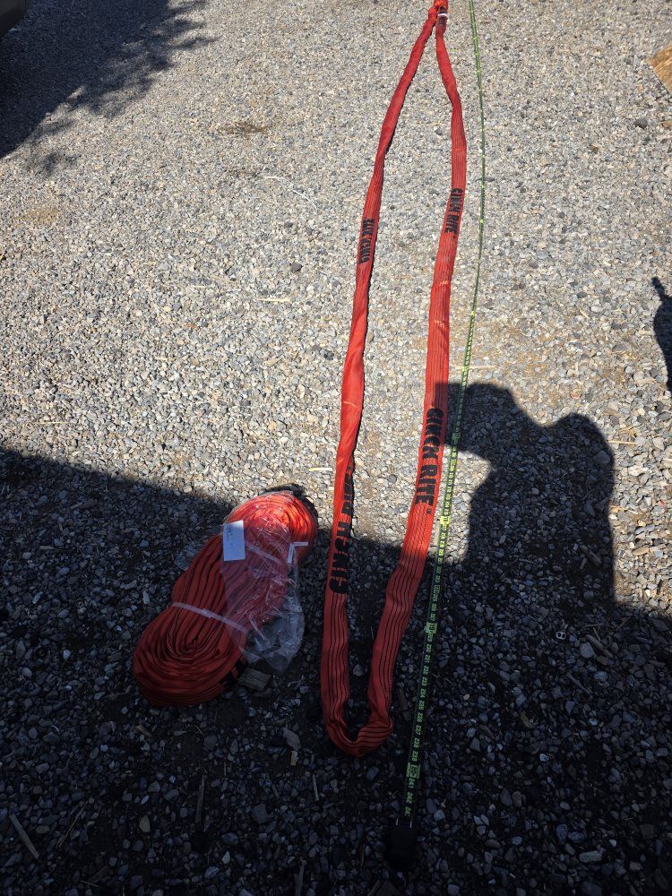 sling straps. crane straps, lift straps.
