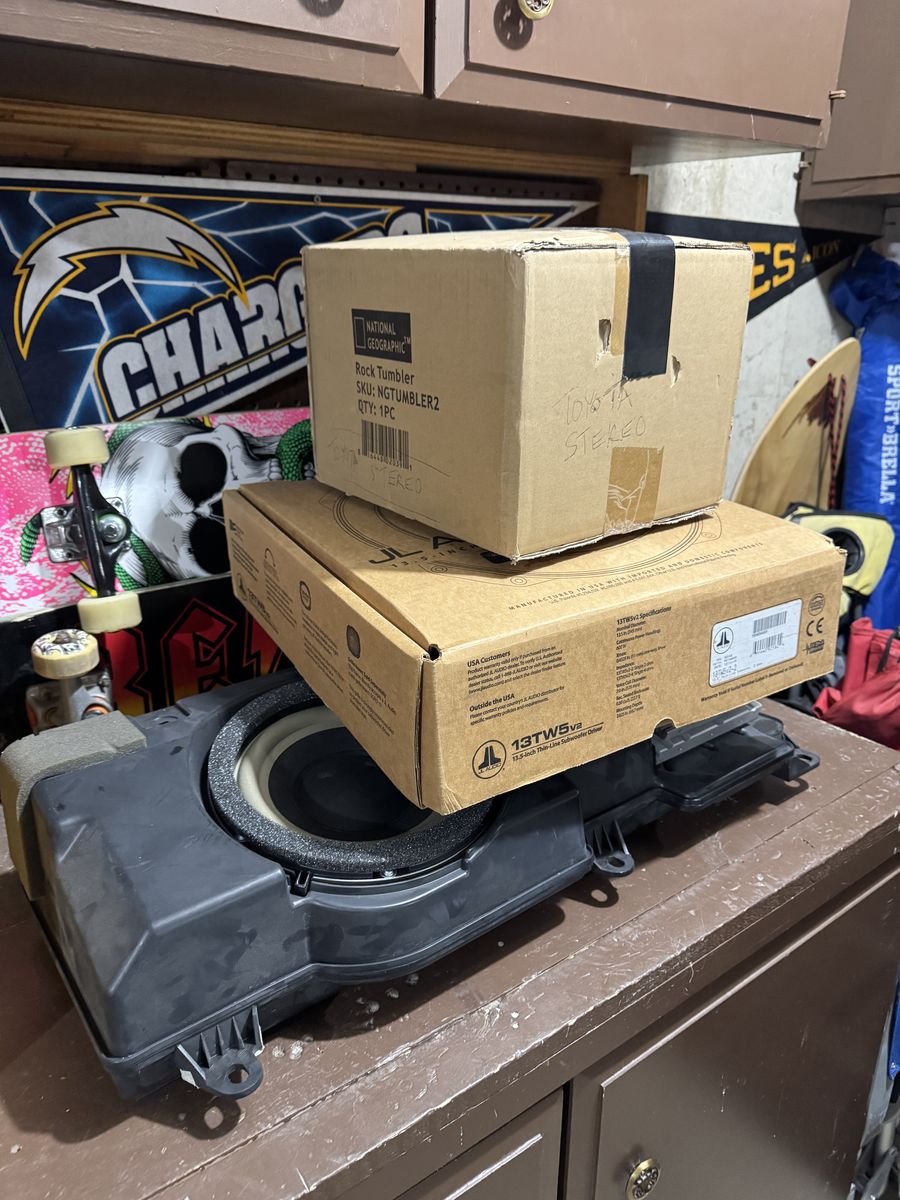 Stereo System- 2015 Toyota Tacoma