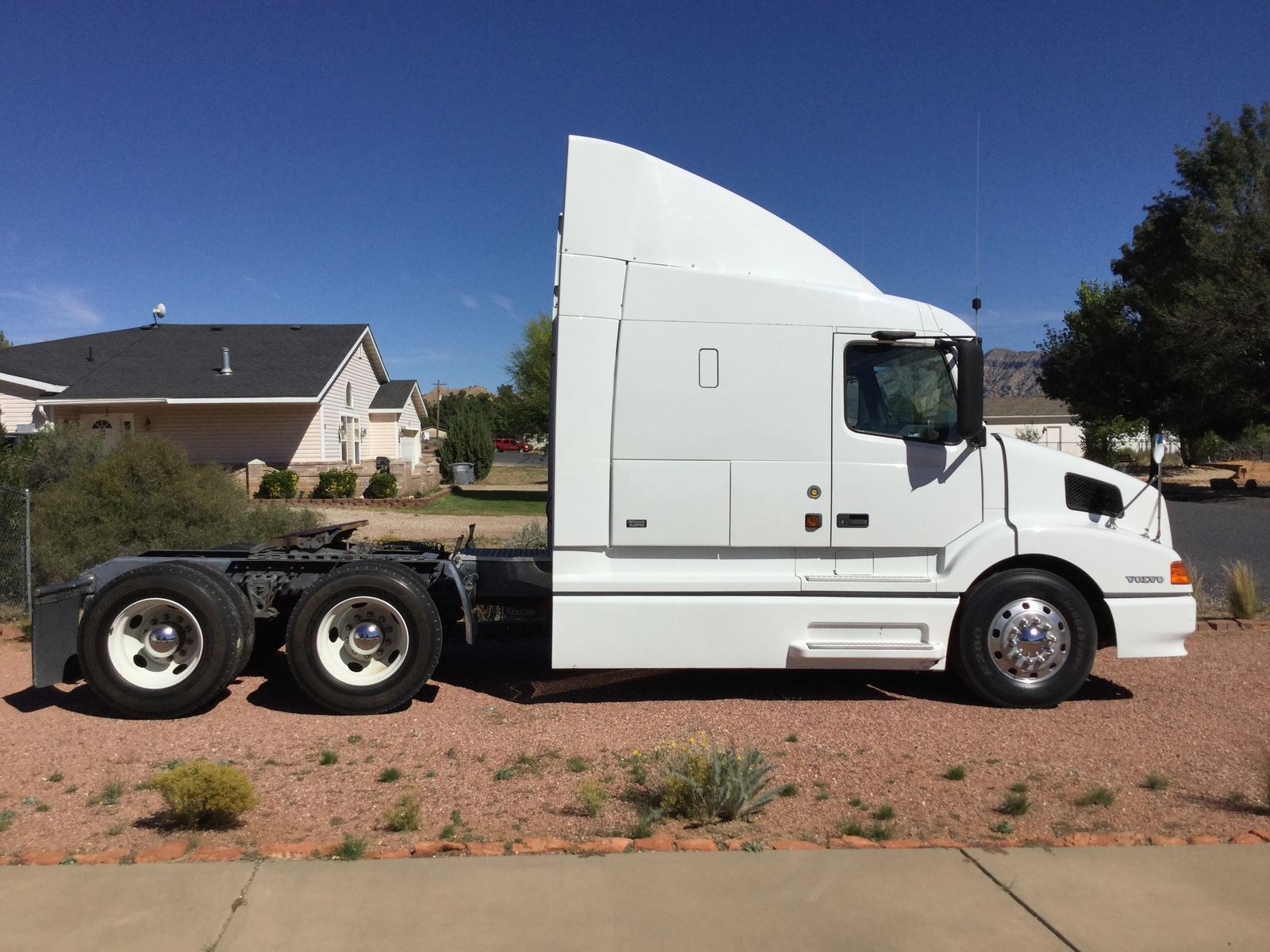 99 Volvo 610 Cummins N14