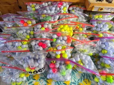 Golf balls, like new