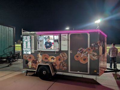 concession trailer - read full description - turnkey, ready to place and profit