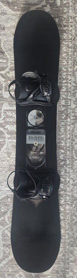 Salomon Snowboard Pulse 2025, Union Strata Binding