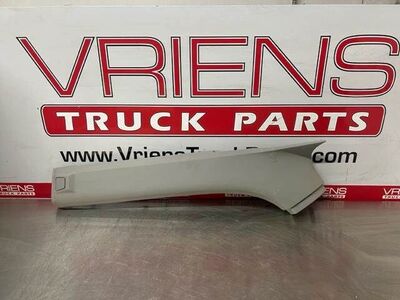 Kenworth T880 Left Charcoal Over-Door Trim Cover, Part # S60-1468-661