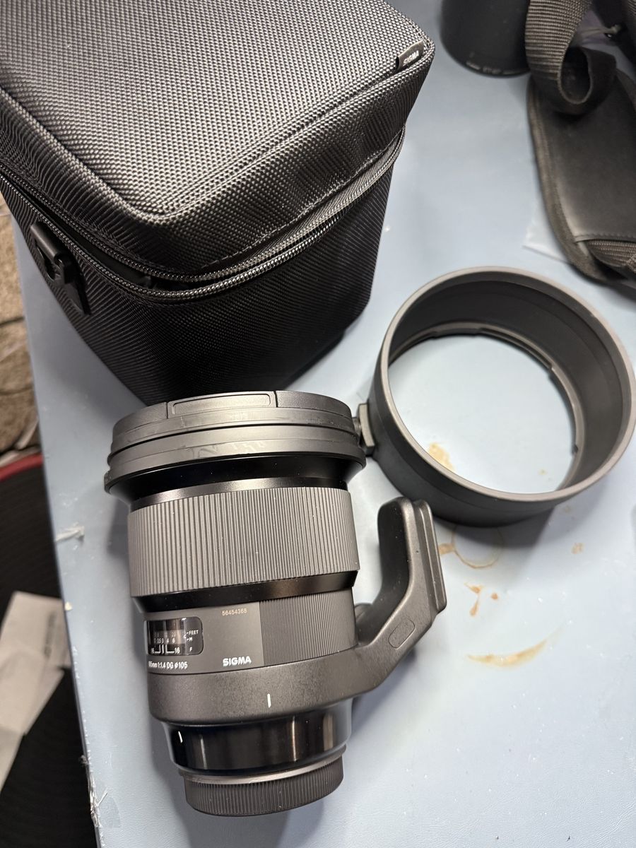 Sigma 105mm Ef 1250$, Rf 70-200 2.8L 2100$