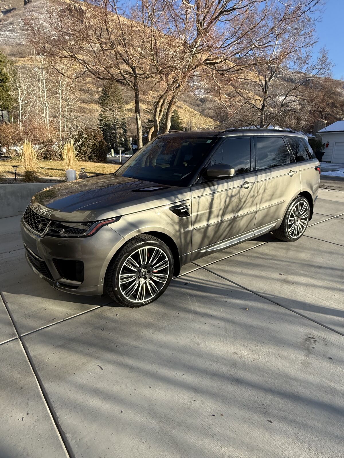 2020 Land Rover Range Rover Sport P525 Autobiography