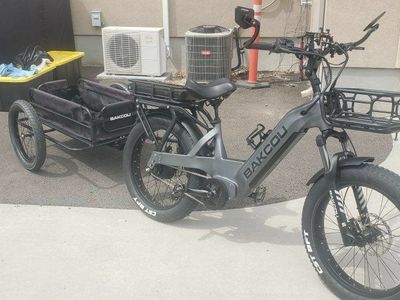 BAKCOU Fat Tire Electric Bike w/ Trailer - Gray, Excellent Condition E-Bike