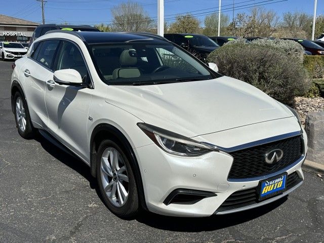 2019 INFINITI QX30 Luxe