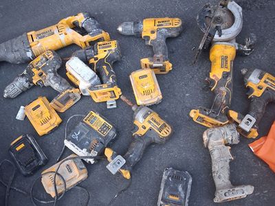 Dewalt 20 volt tools