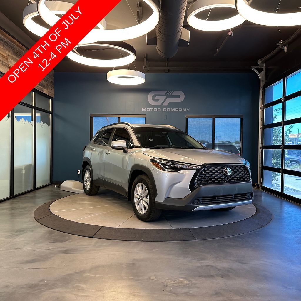 2023 Toyota Corolla Cross LE