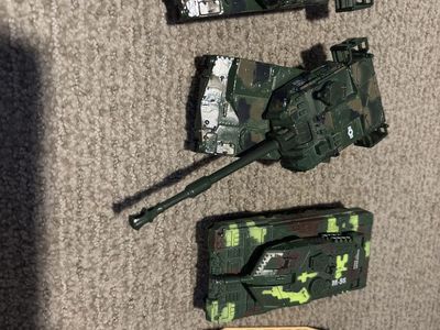 Like new! Toy tank collection