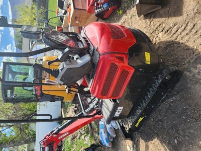 new 2 ton Kubota deisel min x