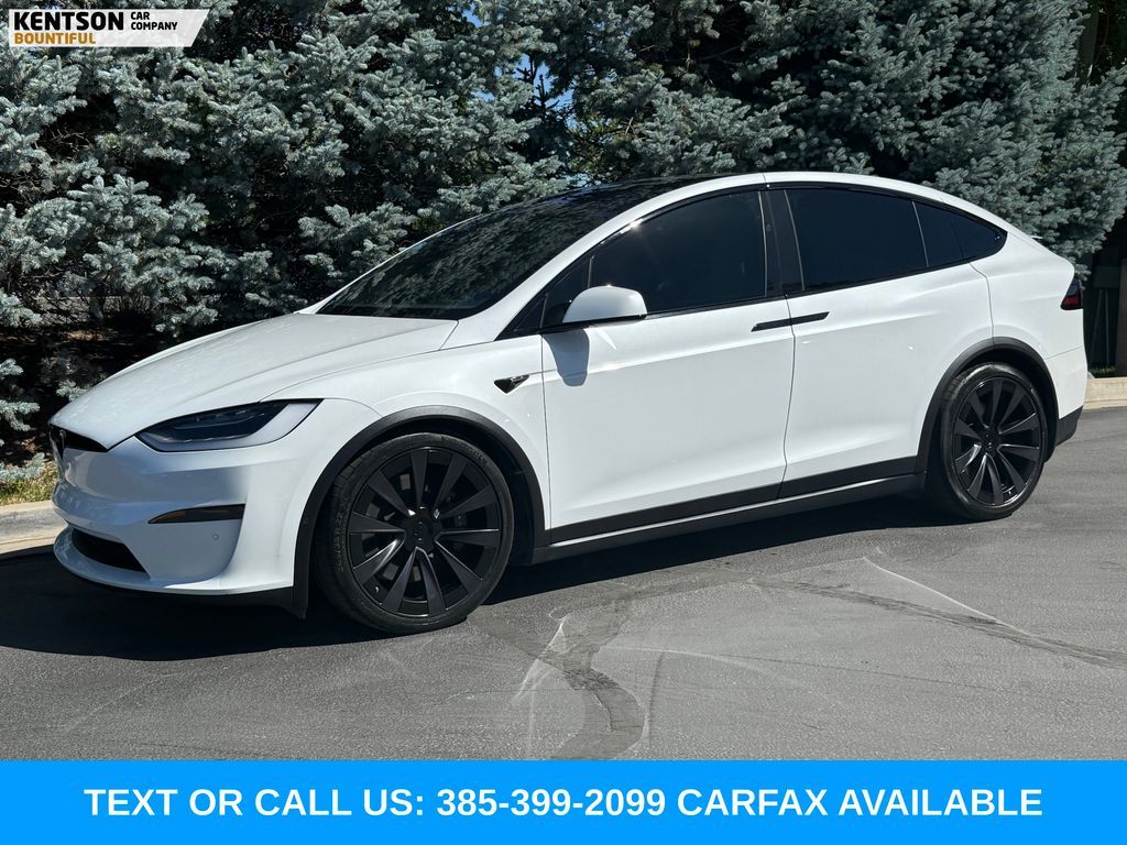 2022 Tesla Model X Plaid
