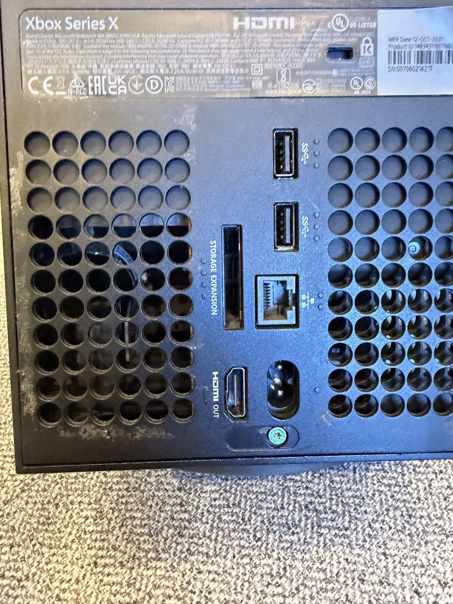 Main image 4