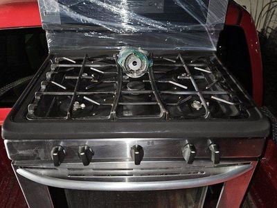 Kenmore Elite Gas Stove, Scrap Meta