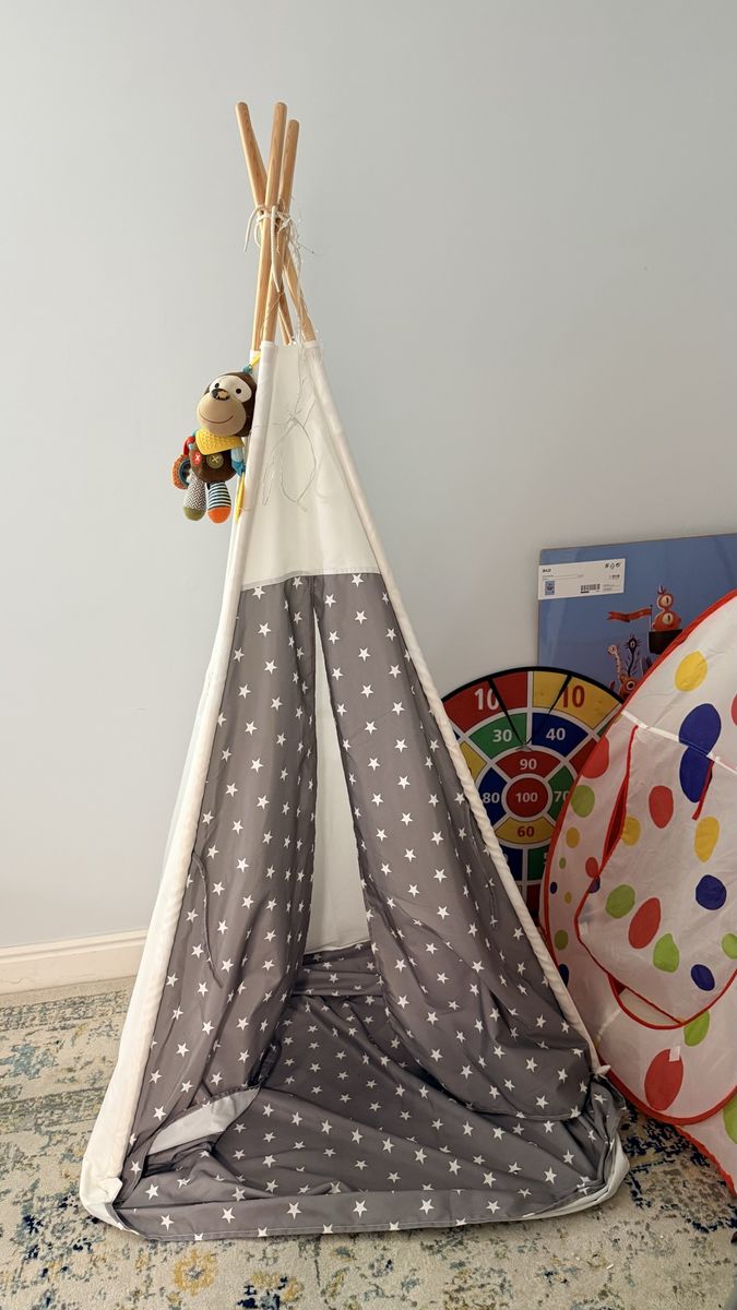 Kids Teepee Play Tent Grey with White Stars and Wooden Poles