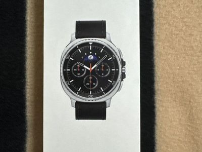 Samsung Galaxy watch 8 classic