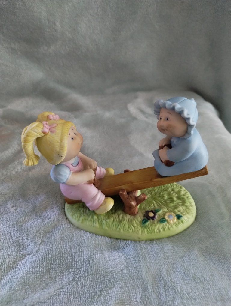 Vintage 1984 Cabbage Patch Kids See-Saw Figurine O.A.A. Inc. '84 Edition Ceramic Collectible